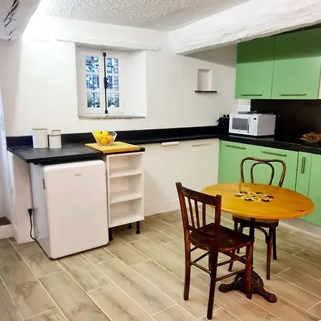 Charming Haut-de-cagnes Apartament